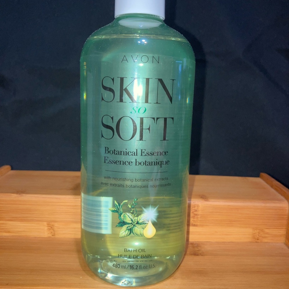 Skin So Soft Botanical Essence Bath Oil